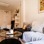 Lejlighed Melos House - Charming With Jacuzzi In The Heart Of The Perfect For Memorable Summer Experiences By Mana Gers