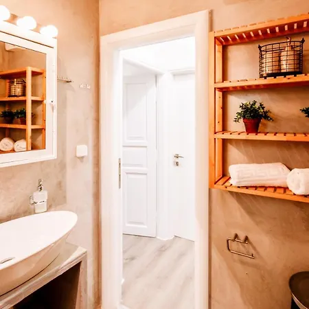 Melos House - Charming With Jacuzzi In The Heart Of The Perfect For Memorable Summer Experiences By Mana Gers *